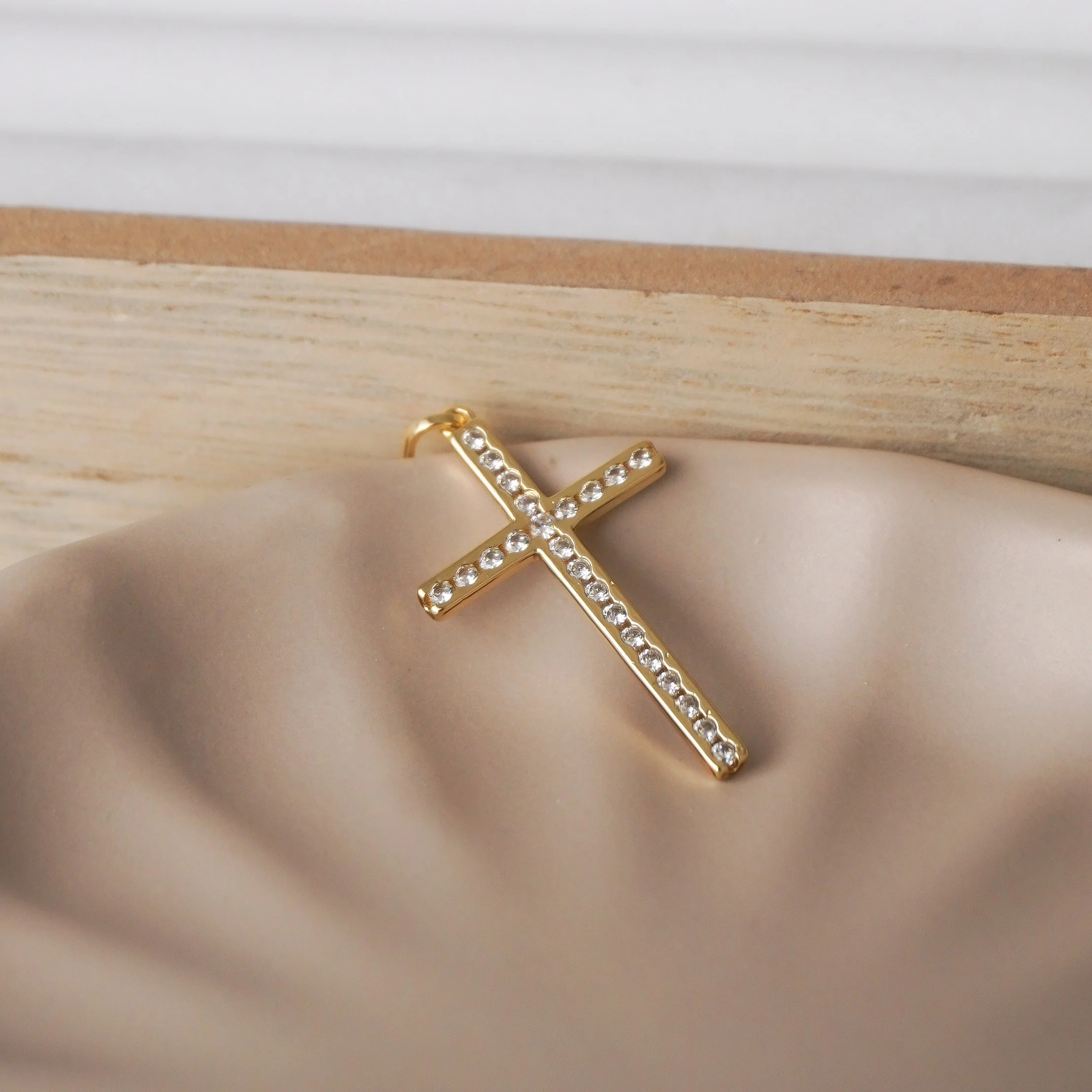 DIJE CIRCON CRISTAL GRANDE