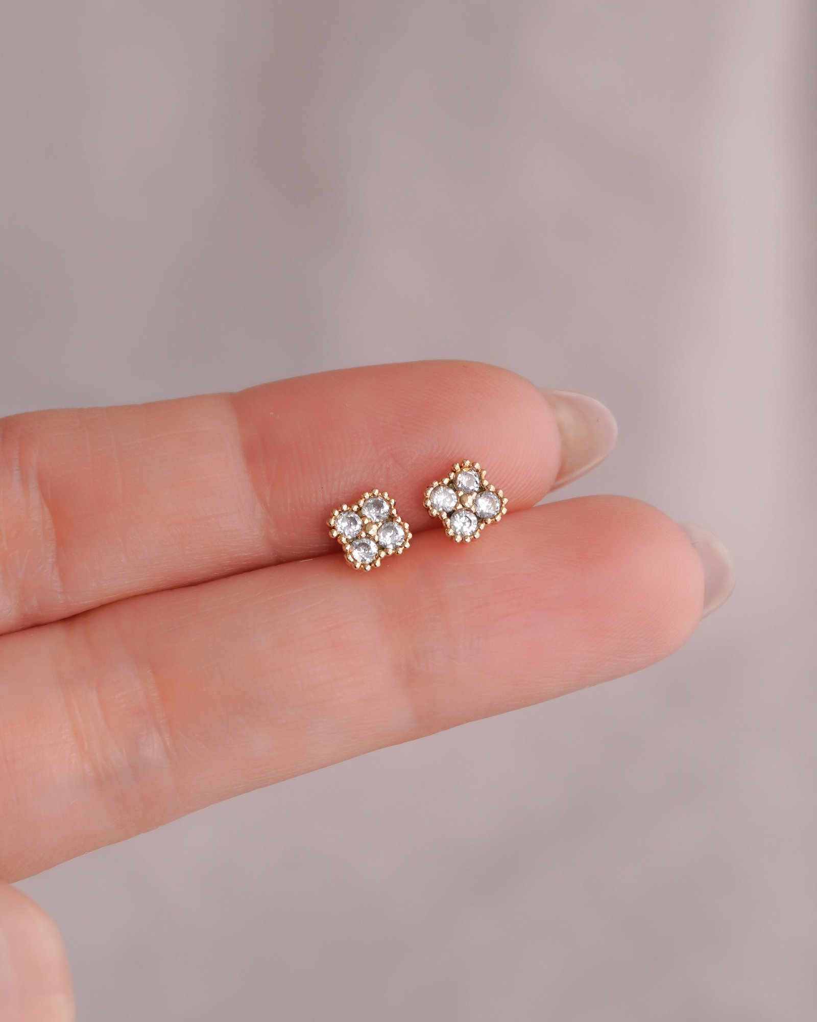 TOPO TREBOL RADIANTE CRISTAL